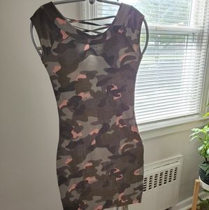 Guess women's camo dress